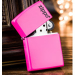 Зажигалка Zippo (Зиппо) Neon Pink LOGO 28886ZL